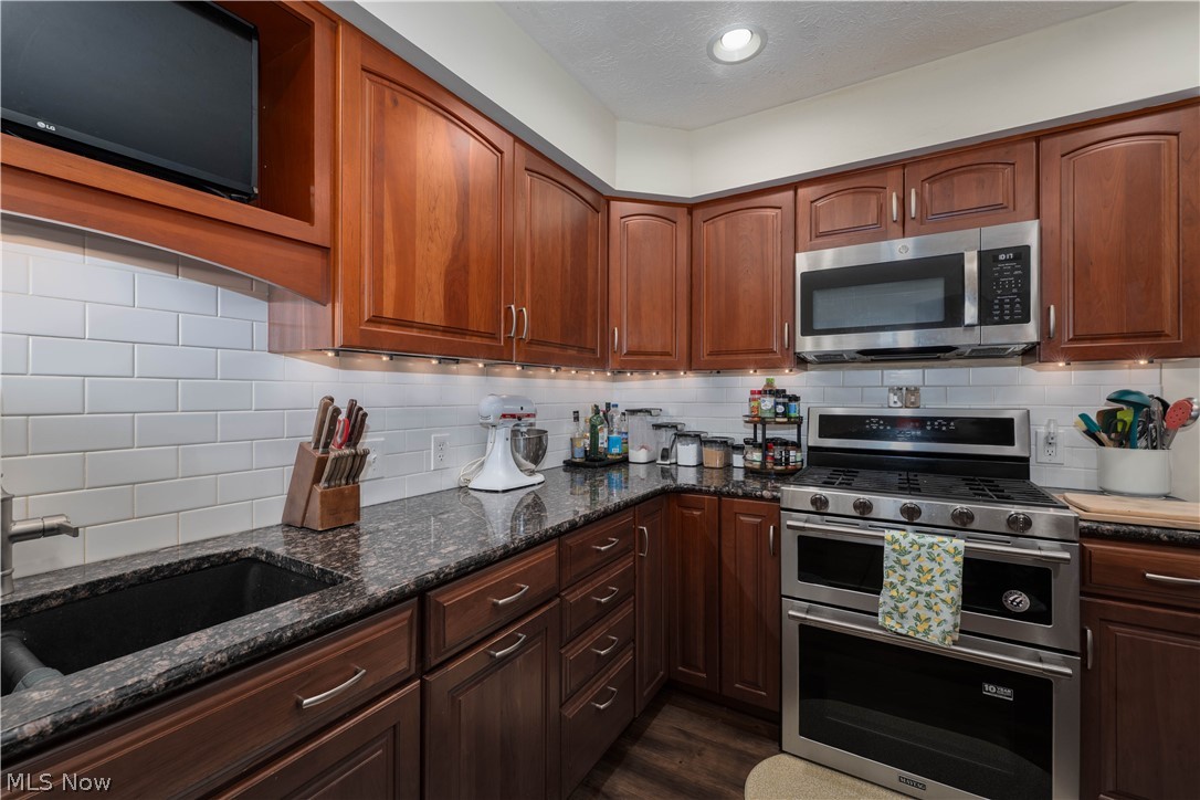 1619 Reed Street Canal Fulton OH 44614