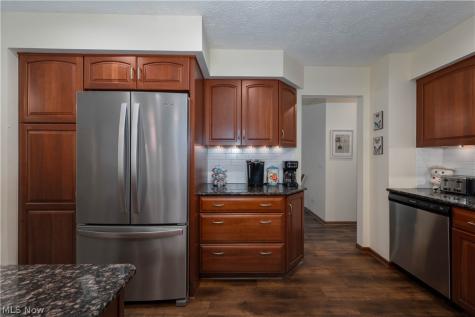 1619 Reed Street Canal Fulton OH 44614