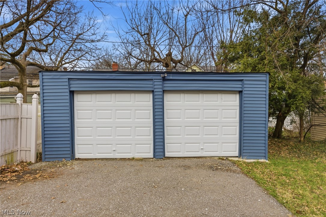 1168 Brentwood Road Cleveland Heights OH 44121
