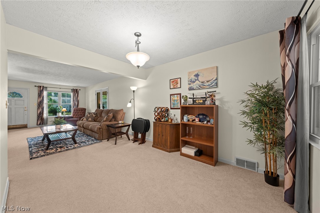 2353 Chestnut Boulevard Cuyahoga Falls OH 44223