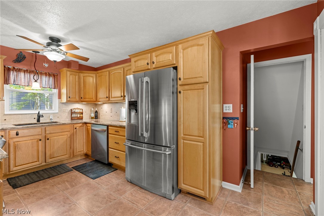 2353 Chestnut Boulevard Cuyahoga Falls OH 44223