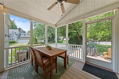 2353 Chestnut Boulevard Cuyahoga Falls OH 44223