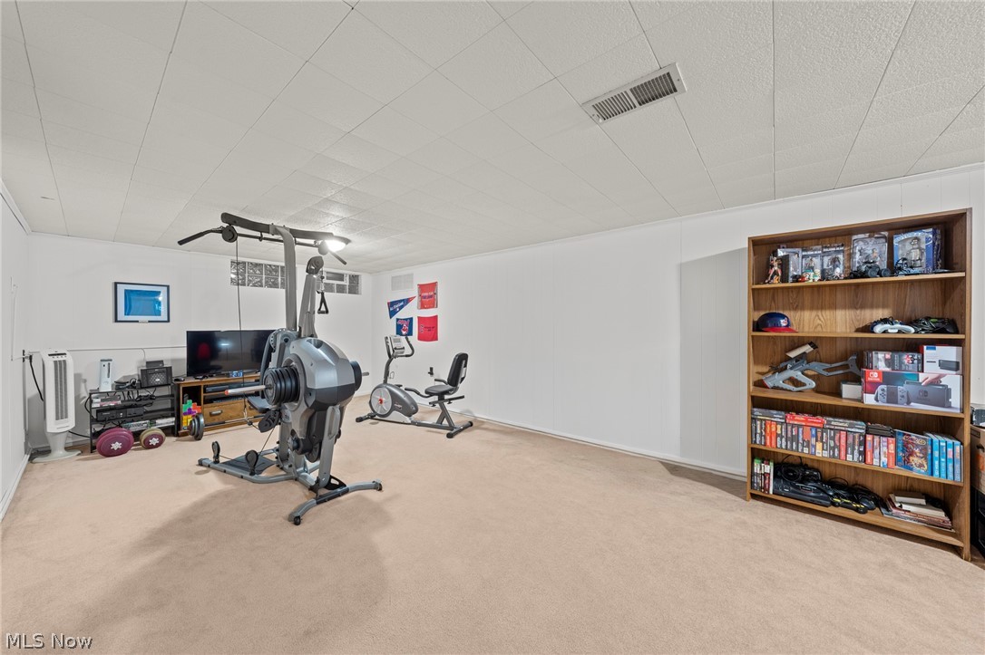 2353 Chestnut Boulevard Cuyahoga Falls OH 44223