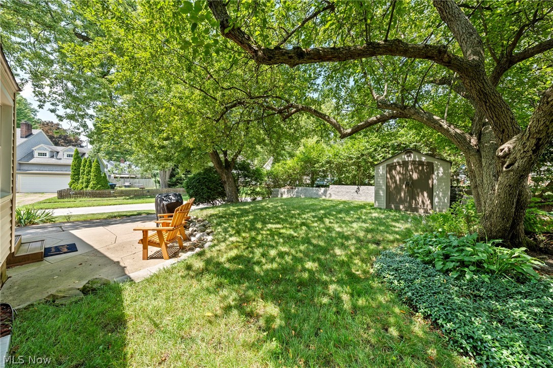 2353 Chestnut Boulevard Cuyahoga Falls OH 44223