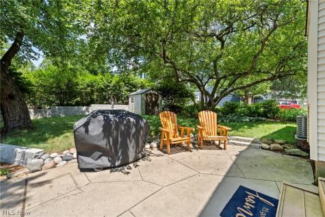 2353 Chestnut Boulevard Cuyahoga Falls OH 44223