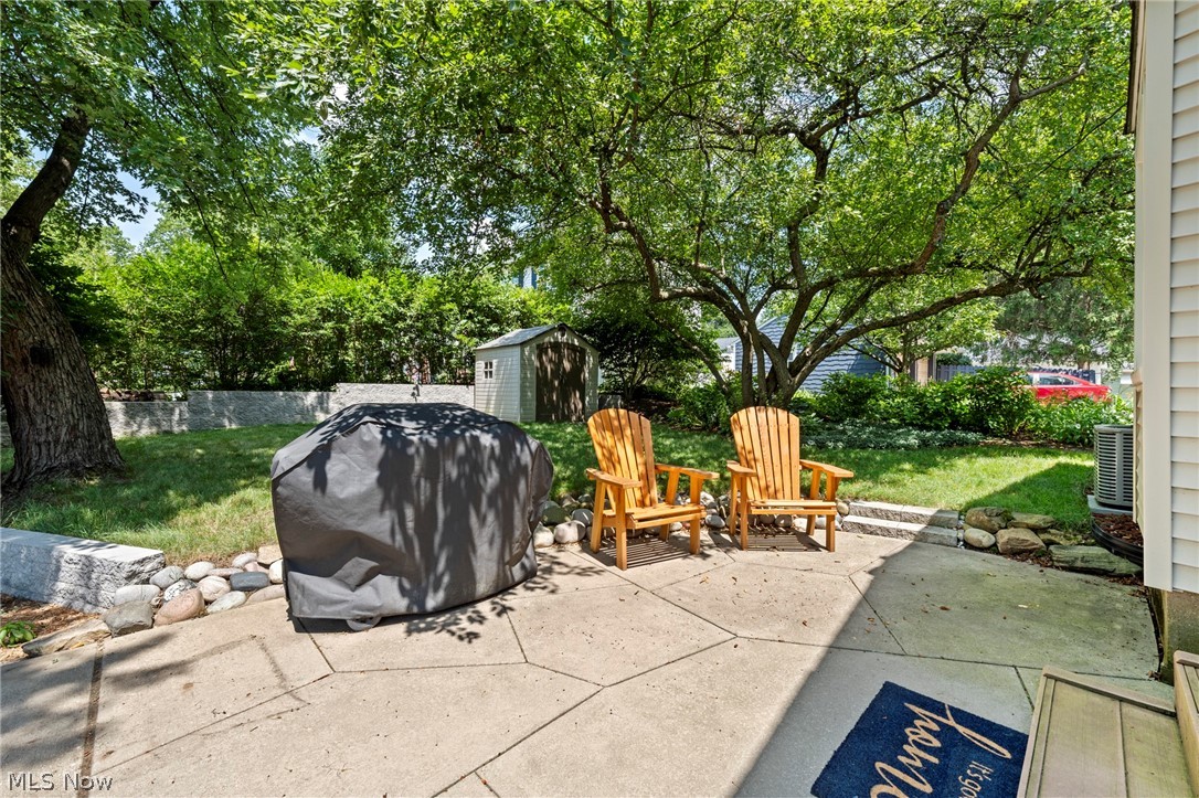 2353 Chestnut Boulevard Cuyahoga Falls OH 44223