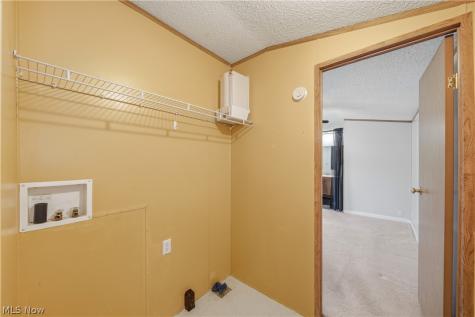 1233 Monterey Boulevard NW North Canton OH 44720