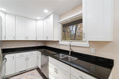 8895 Ontario Street NW Massillon OH 44646