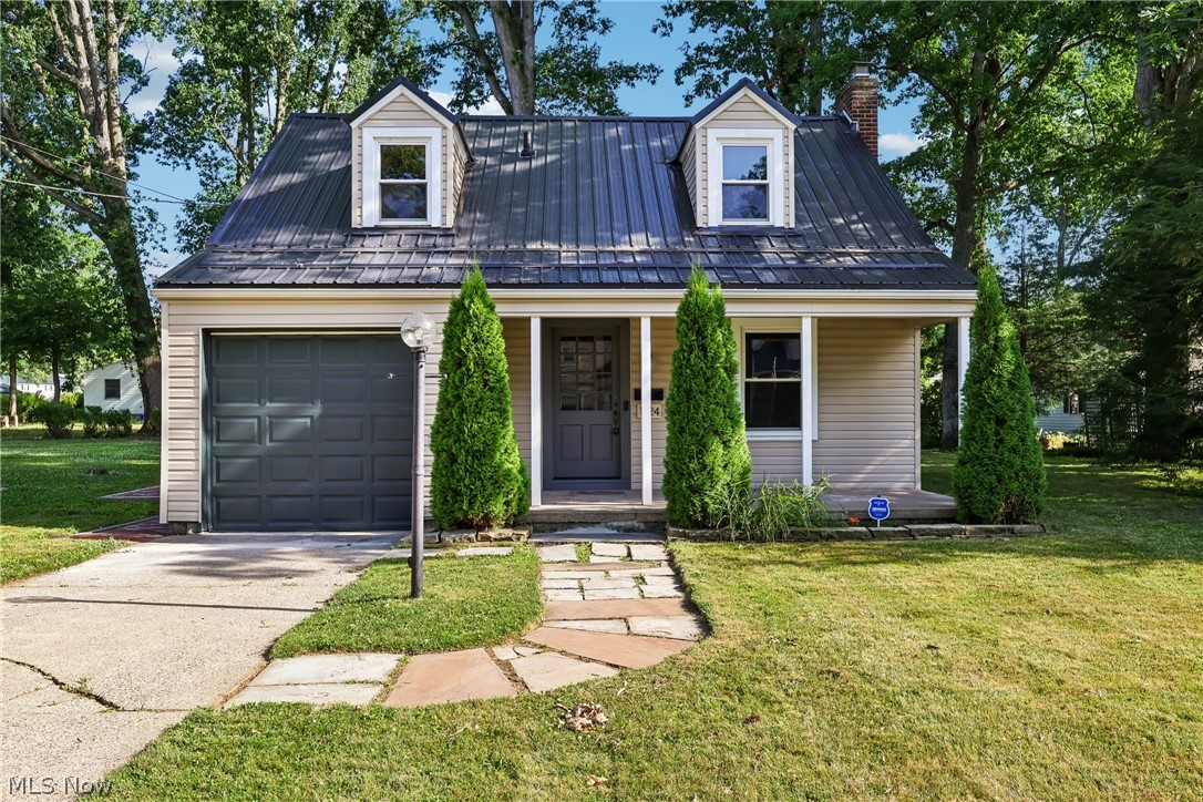 1824 Edgewood Street NE Warren OH 44483