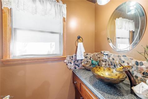690 Deerwood Drive Tallmadge OH 44278