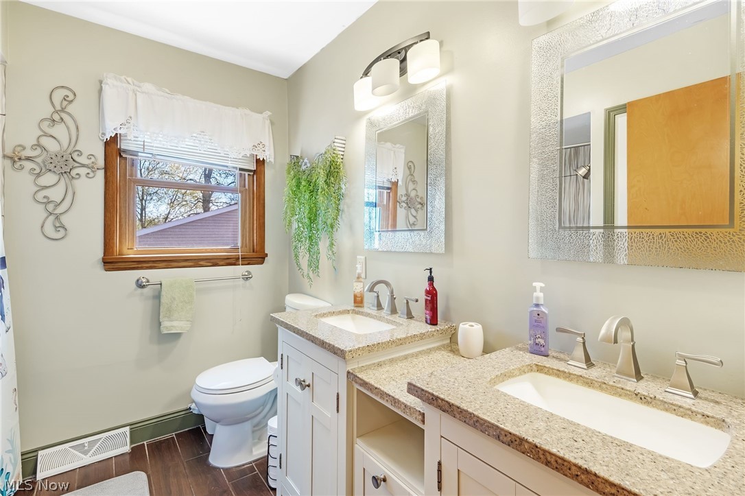 690 Deerwood Drive Tallmadge OH 44278