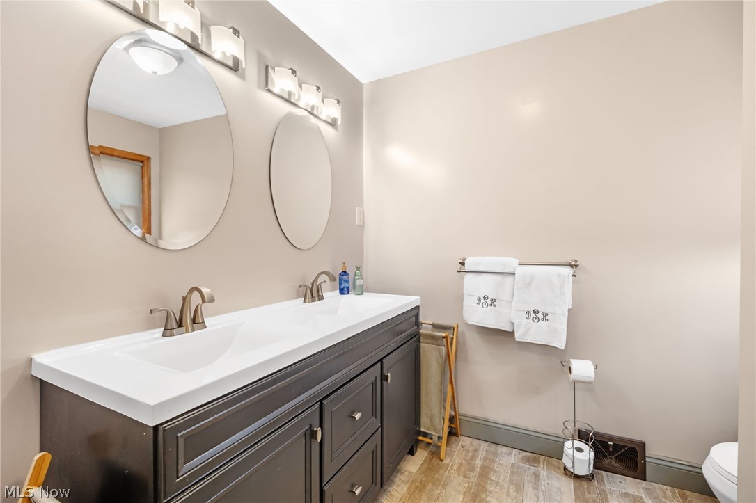 690 Deerwood Drive Tallmadge OH 44278