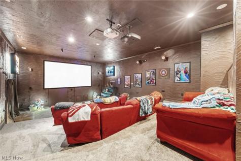 690 Deerwood Drive Tallmadge OH 44278
