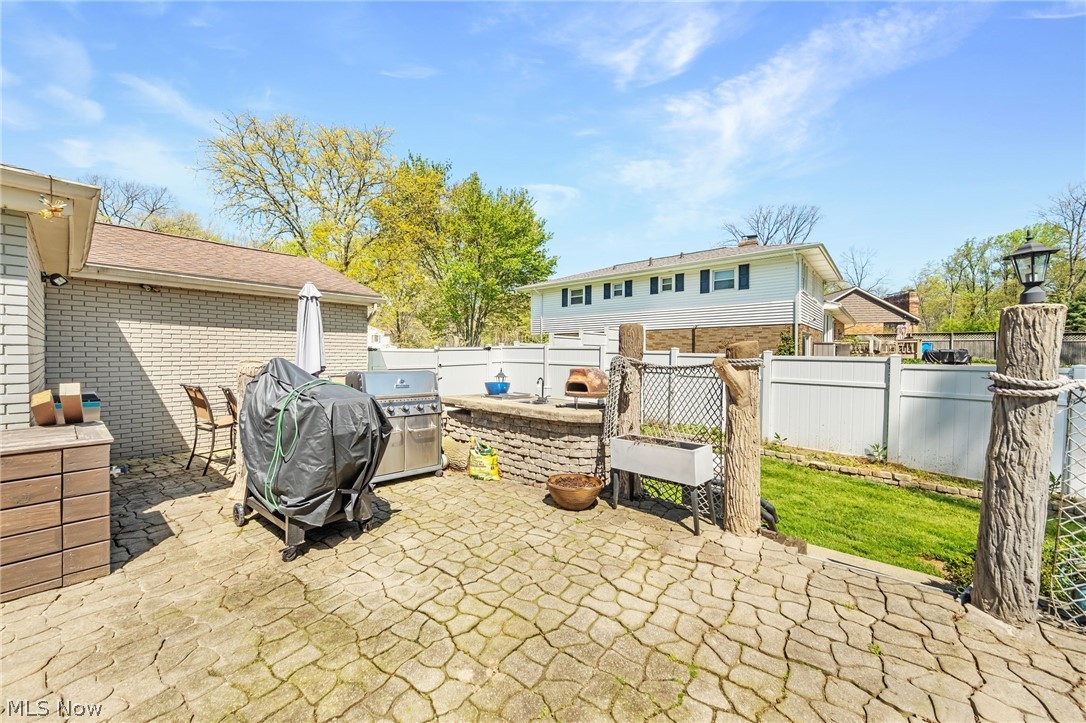 690 Deerwood Drive Tallmadge OH 44278