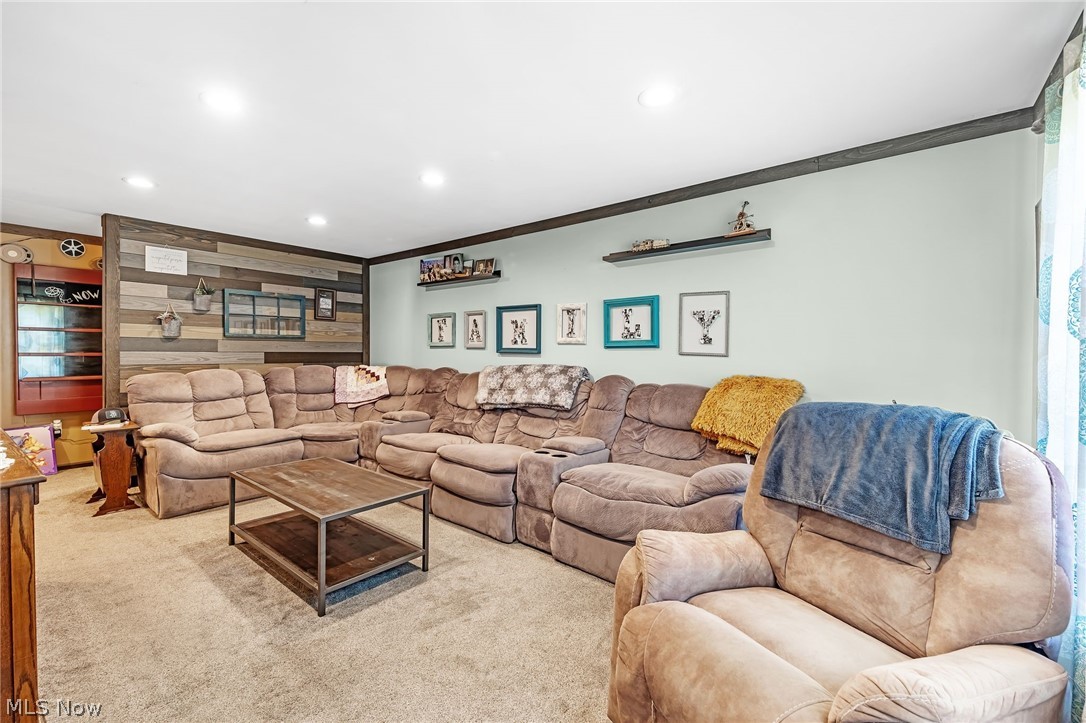 690 Deerwood Drive Tallmadge OH 44278