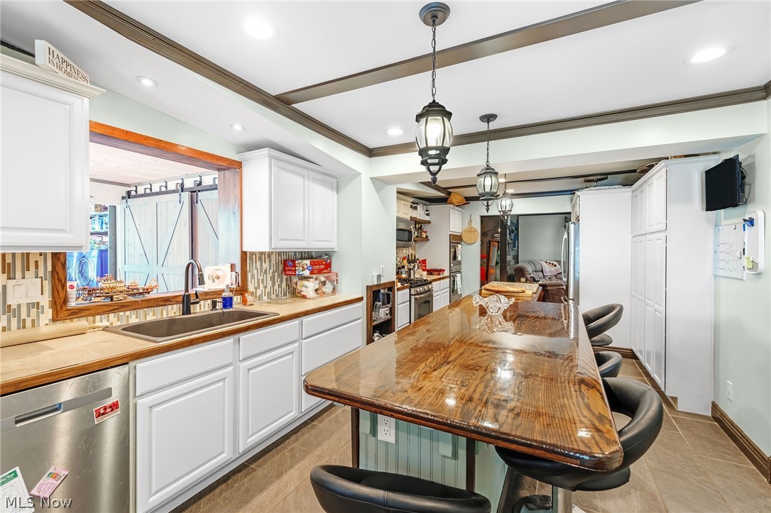 690 Deerwood Drive Tallmadge OH 44278