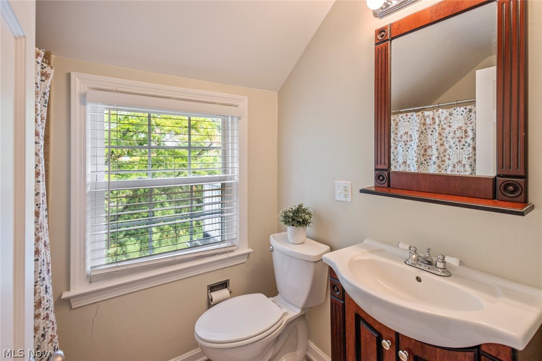 3701 Tolland Road Shaker Heights OH 44122