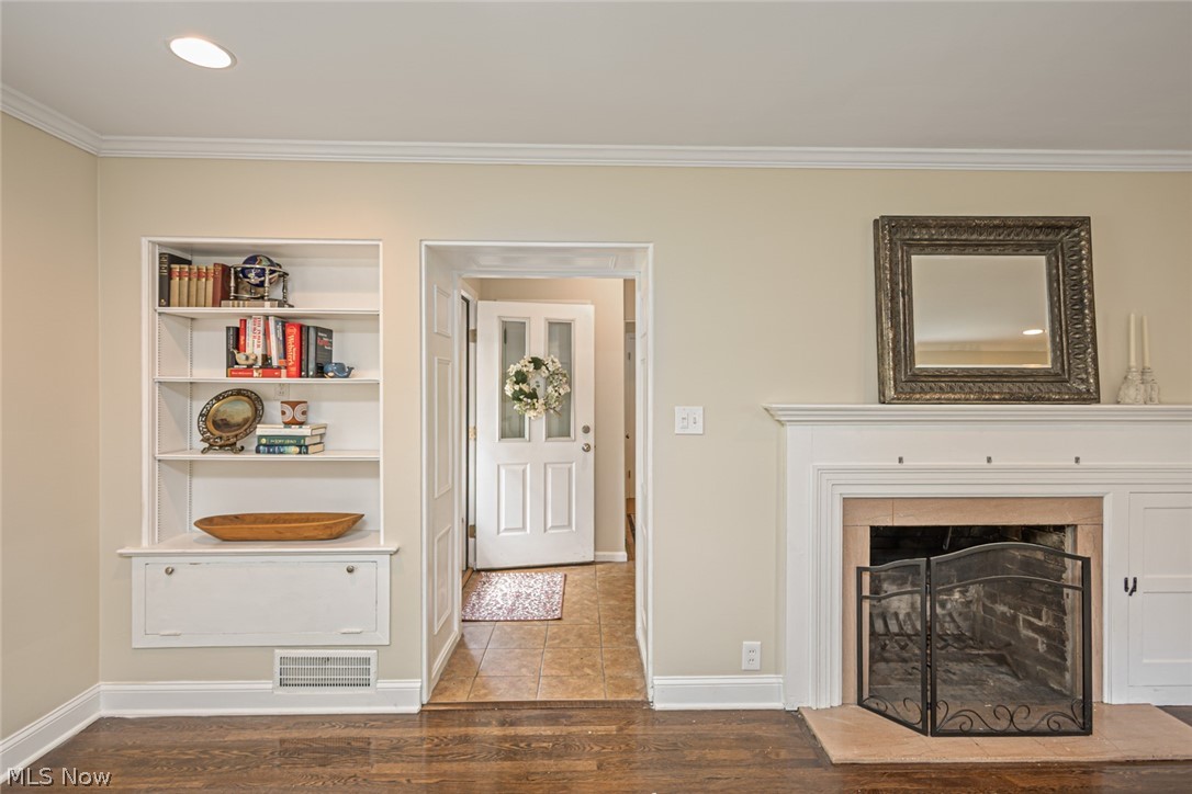 3701 Tolland Road Shaker Heights OH 44122