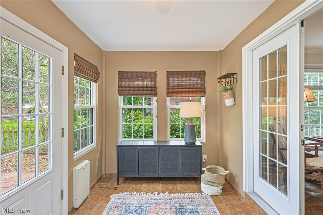 3701 Tolland Road Shaker Heights OH 44122
