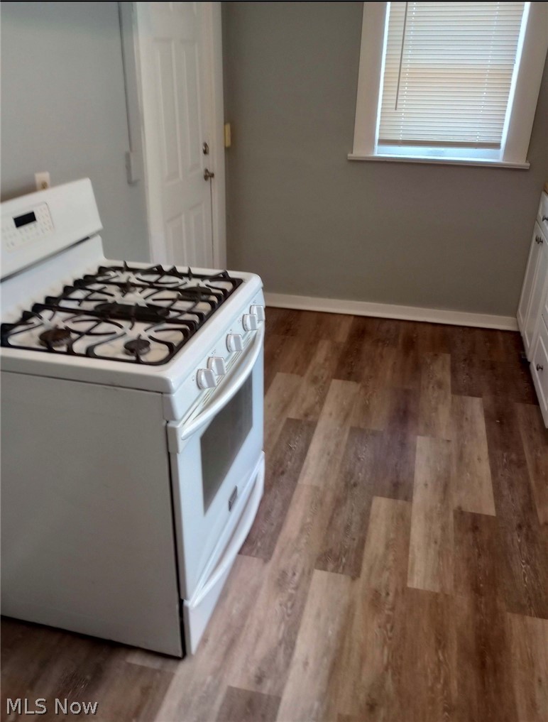 847 Carlysle Street Akron OH 44310