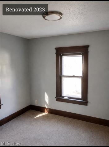 847 Carlysle Street Akron OH 44310