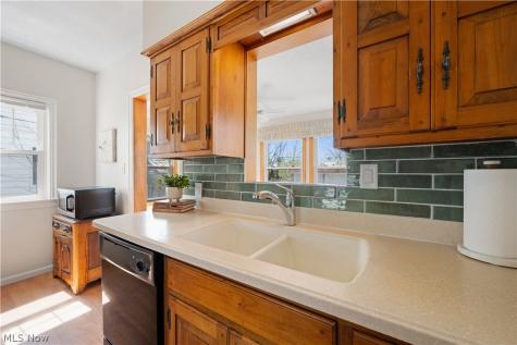 1166 Homeland Drive Rocky River OH 44116