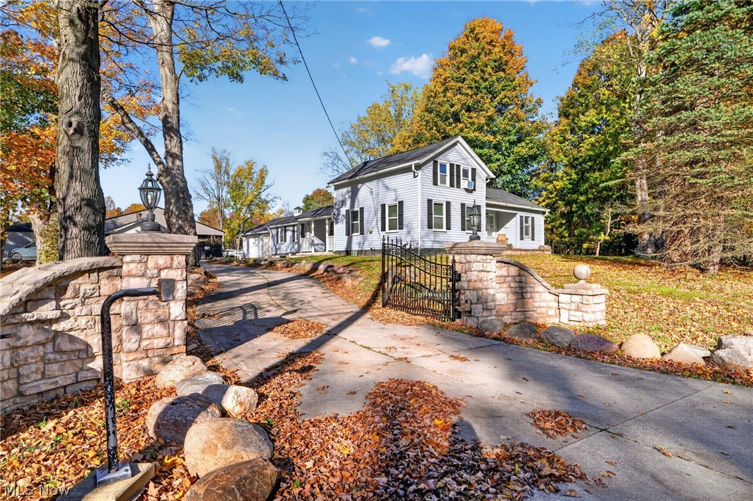 8032 Kinsman Road Novelty OH 44072
