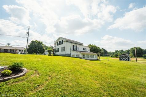 11755 Market Ave NW Uniontown OH 44685