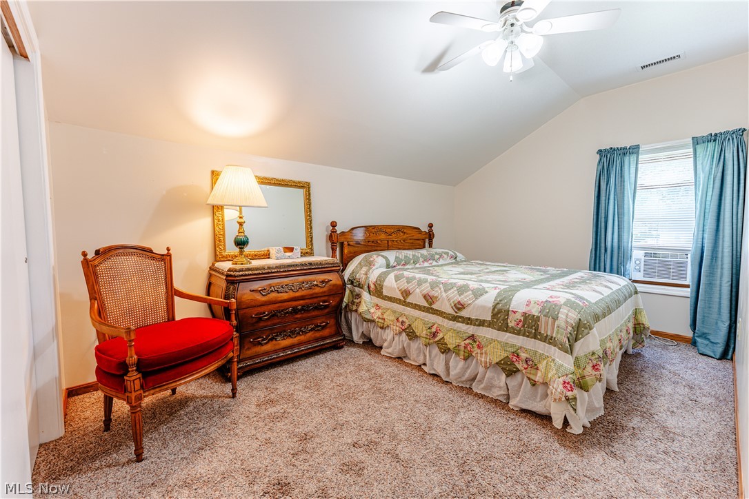 11755 Market Ave NW Uniontown OH 44685