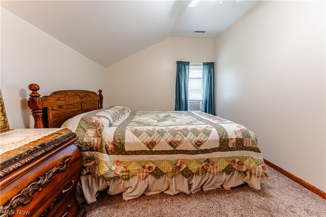 11755 Market Ave NW Uniontown OH 44685