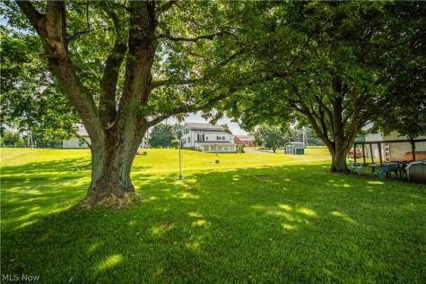 11755 Market Ave NW Uniontown OH 44685