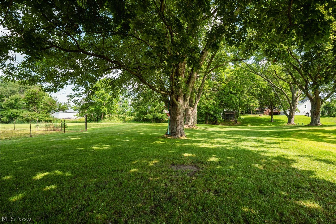 11755 Market Ave NW Uniontown OH 44685