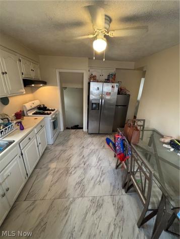 16409 Miles Avenue Cleveland OH 44128