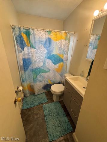 16409 Miles Avenue Cleveland OH 44128