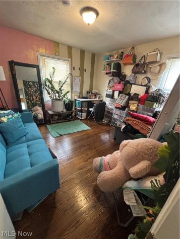 16409 Miles Avenue Cleveland OH 44128