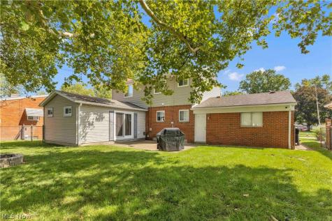 208 Georgia Avenue Elyria OH 44035