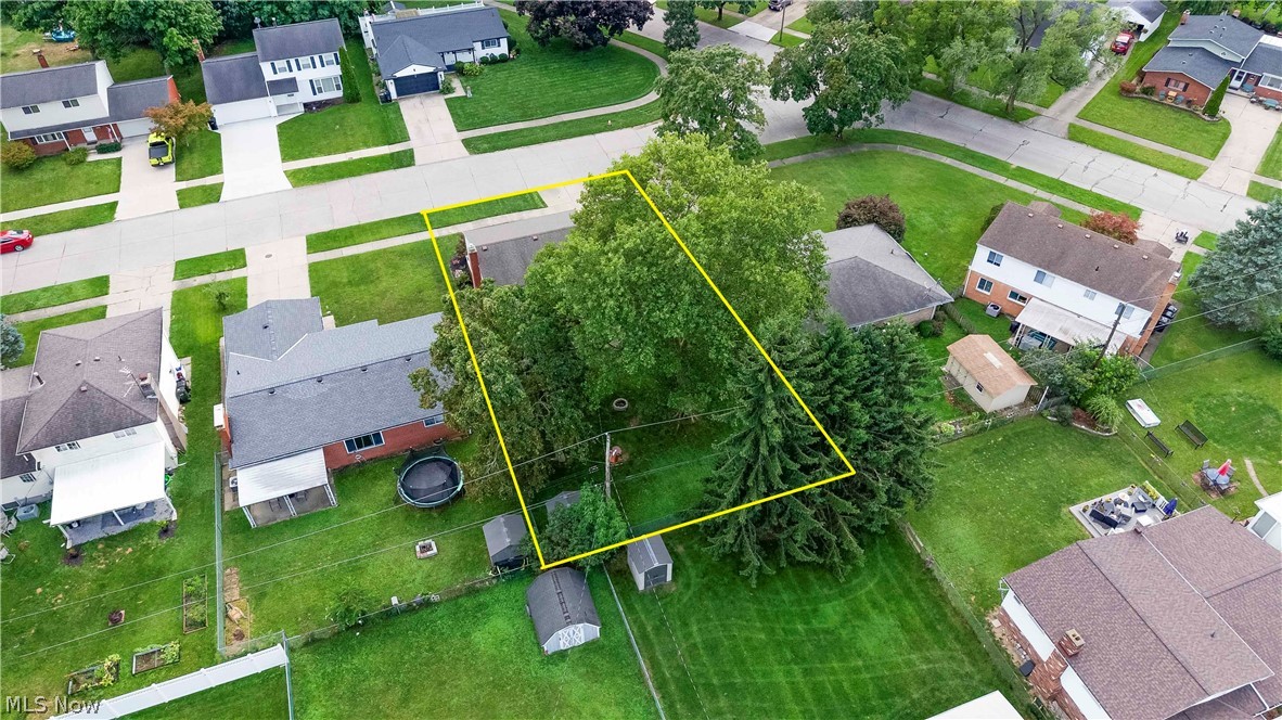 208 Georgia Avenue Elyria OH 44035