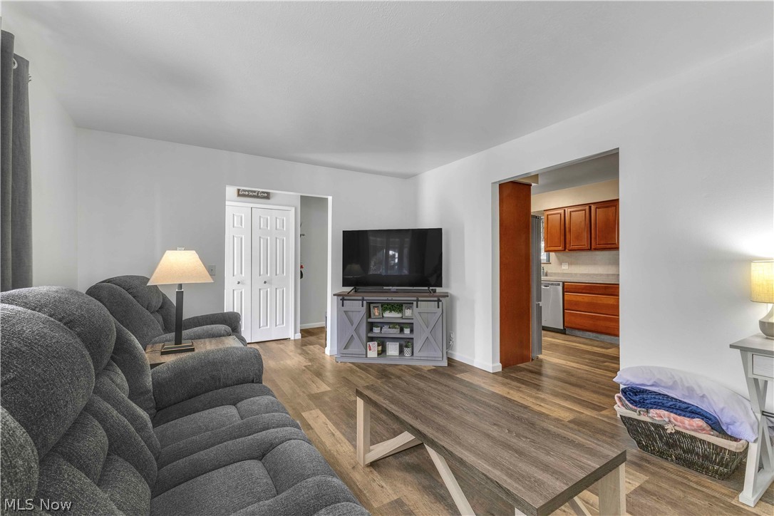 208 Georgia Avenue Elyria OH 44035