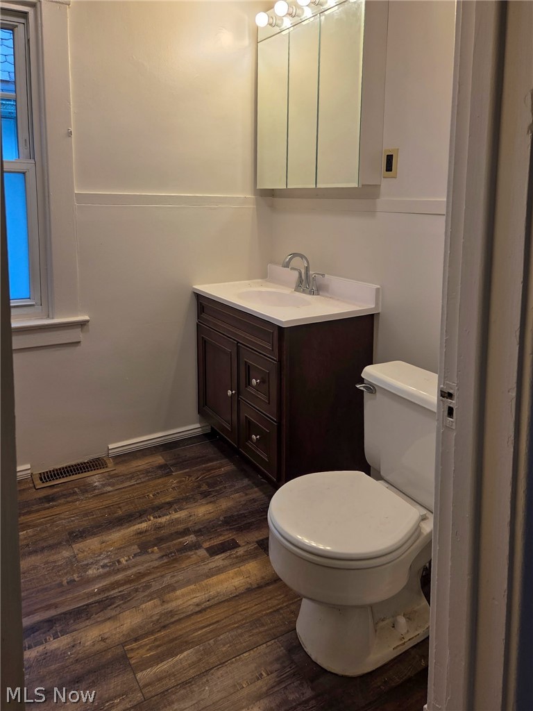 324 11th Street Elyria OH 44035