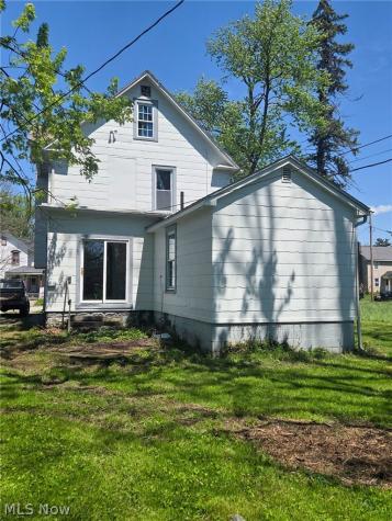 324 11th Street Elyria OH 44035