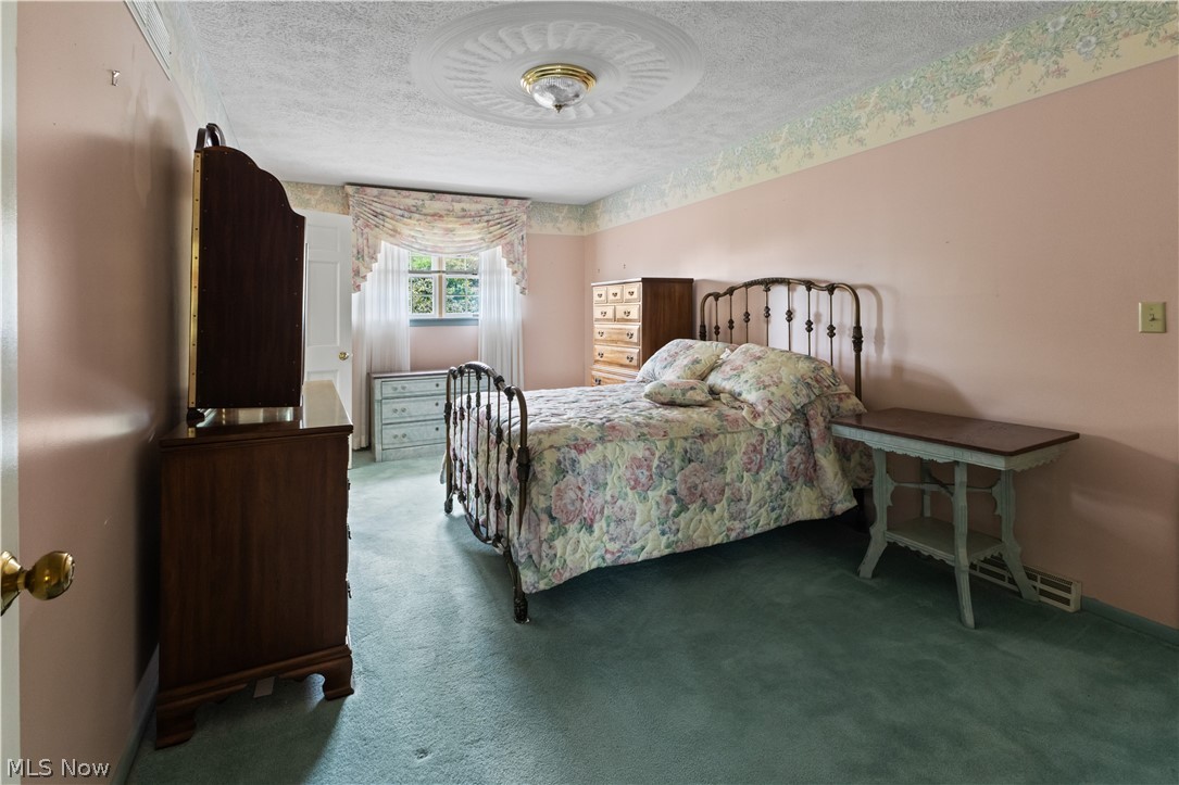 93 Harmony Drive Wintersville OH 43953