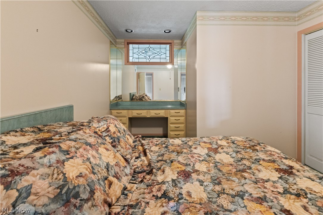 93 Harmony Drive Wintersville OH 43953