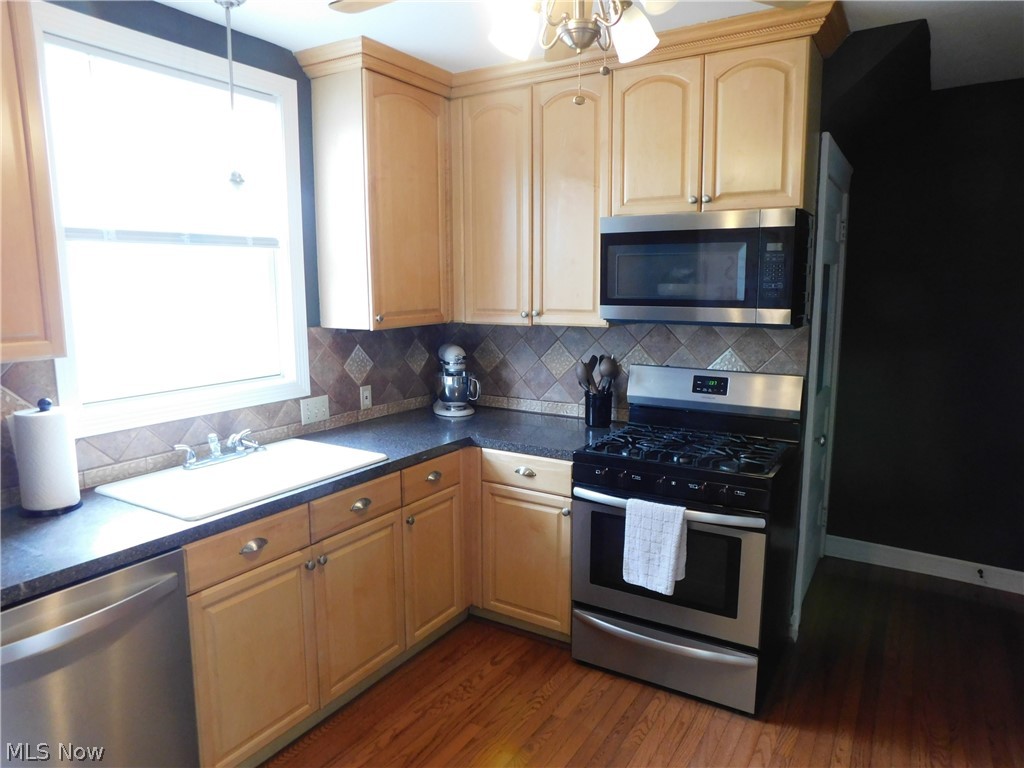 1915 34th Street NW Canton OH 44709
