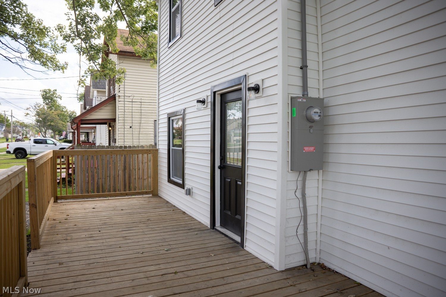 1645 Larchmont Avenue NE Warren OH 44483