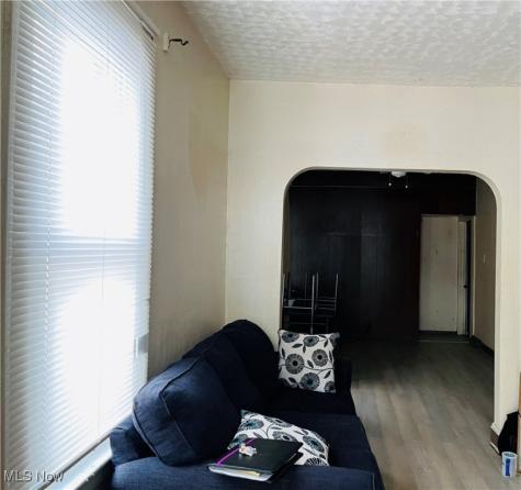 2321 E 101st Street Cleveland OH 44106