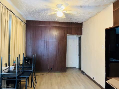 2321 E 101st Street Cleveland OH 44106