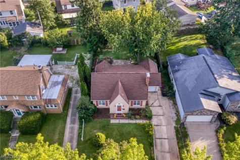 1508 Thornapple Avenue Akron OH 44301