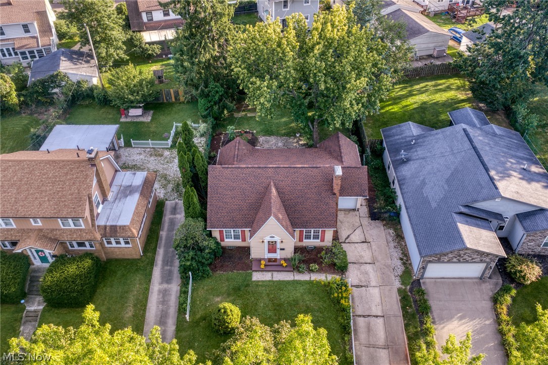 1508 Thornapple Avenue Akron OH 44301