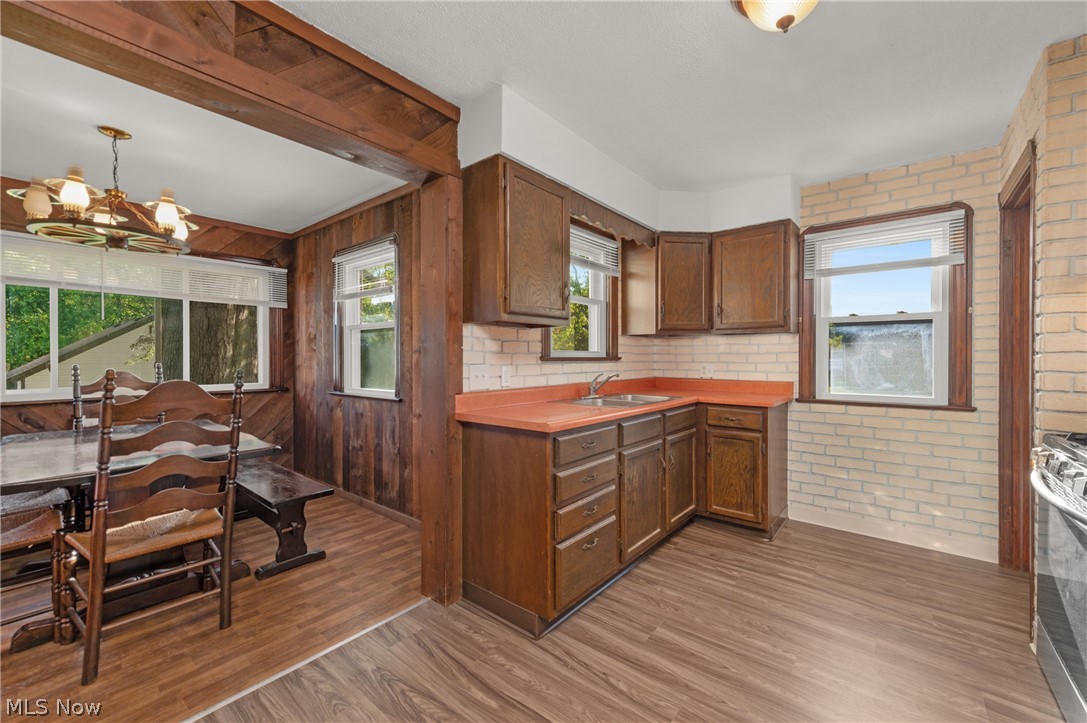 6077 Lake Avenue Elyria OH 44035