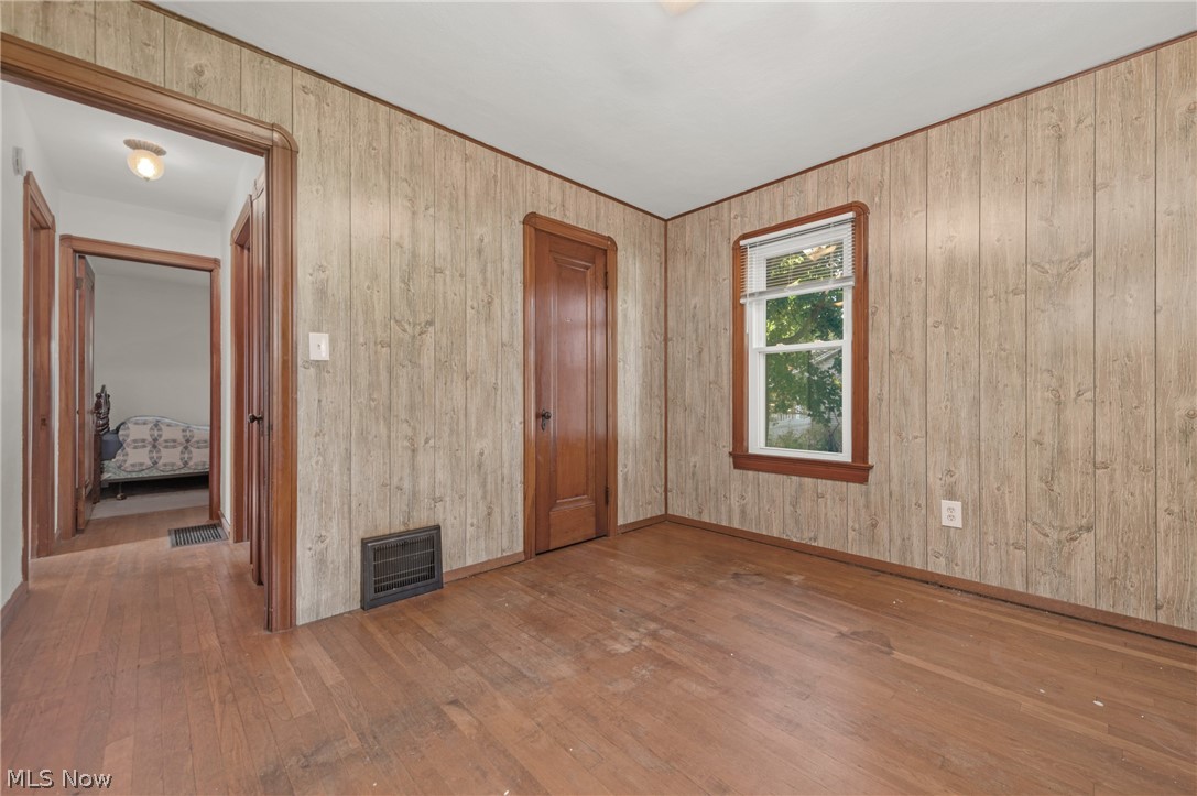 6077 Lake Avenue Elyria OH 44035